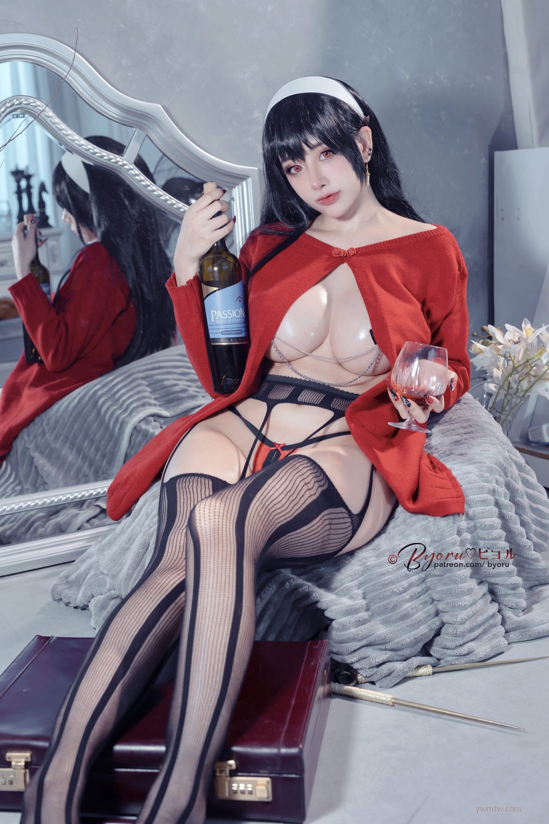 Forger ByoruӰ Red ձCoser Yor P.4